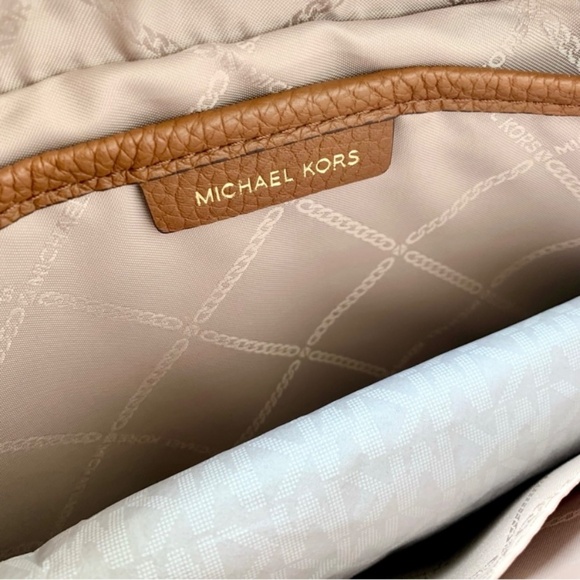 Michael Kors purse bag crossbody leather - Picture 6 of 15